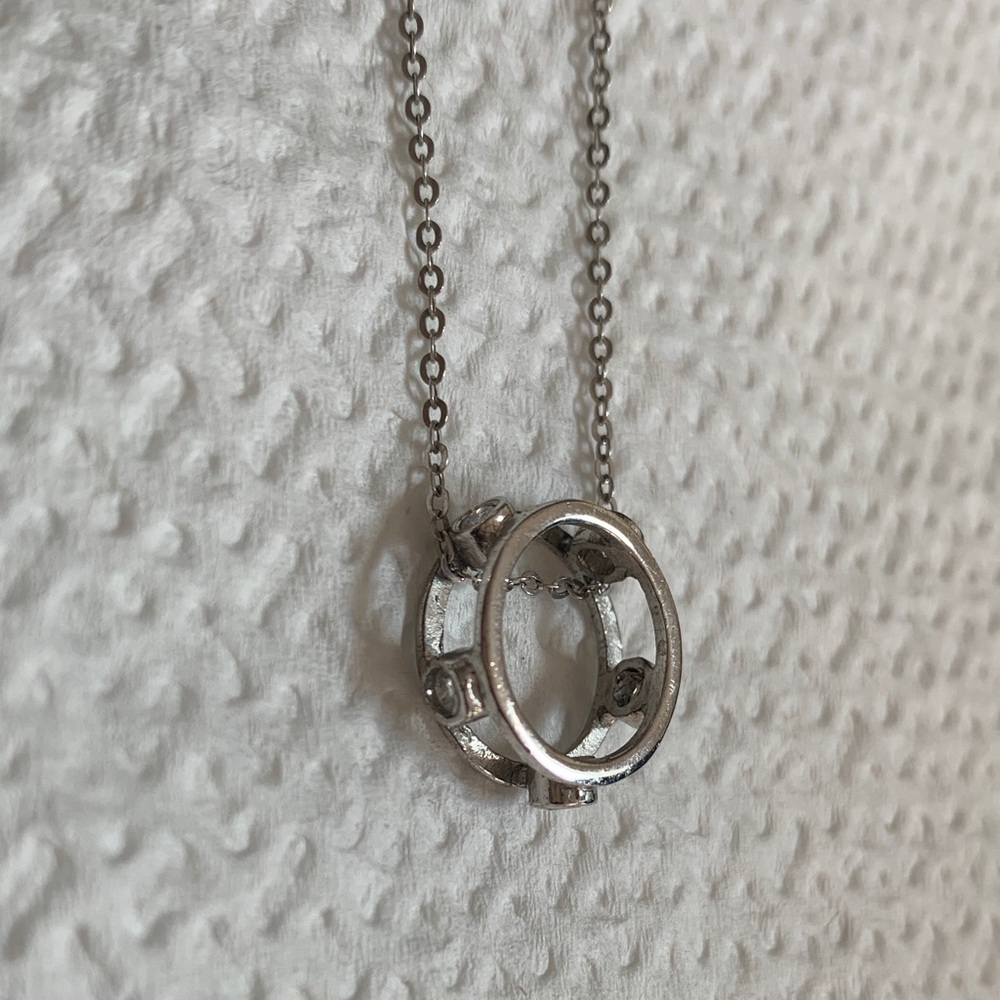 Sterling Silver Interlocked Circle with diamonds necklace